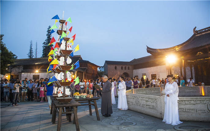 1524632735240665.jpg 中秋祭月.jpg