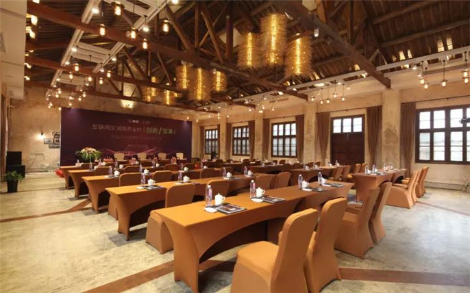 1527731294566712.jpg 5知青大禮堂.jpg