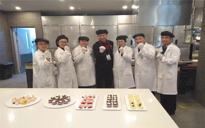 1527733848477769.jpg 4.jpg