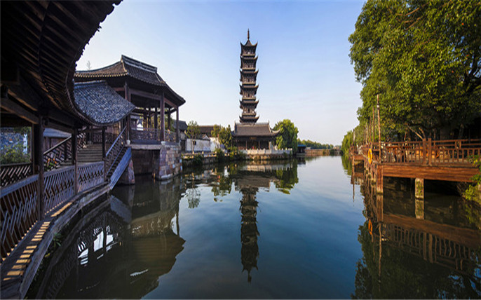 1527736731873001.jpg 2白蓮塔.jpg