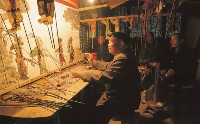 1527743962681262.jpg 7嘉興市級(jí)非遺:皮影戲_副本.jpg