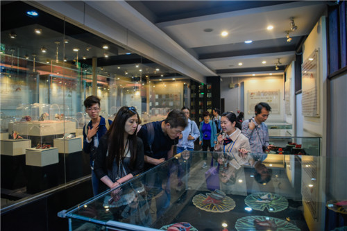 1527744279939484.jpg 5.jpg