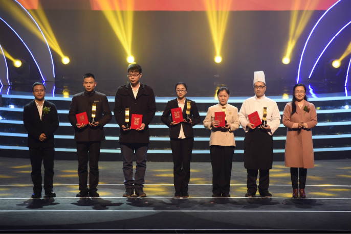 1527751571759035.jpg 9.jpg