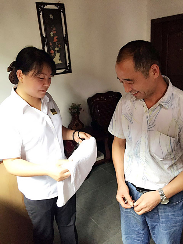 1528272232363408.jpg 1.jpg