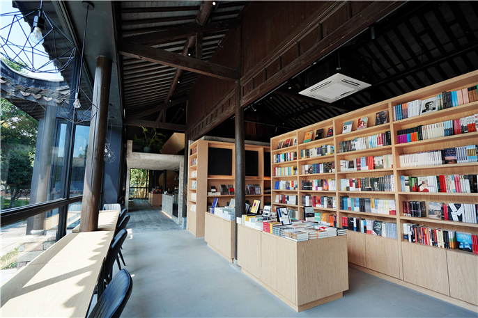 1569035819620285.jpg 書.jpg