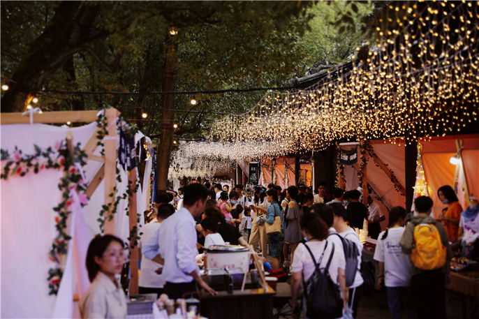 1594881803324175.jpg 烏鎮(zhèn)如意橋夜市 (2).jpg