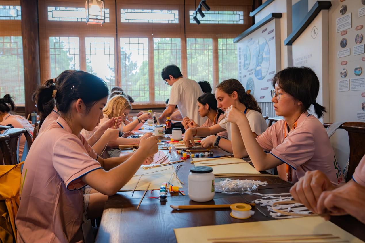 1754044545761218.jpg g7a.jpg